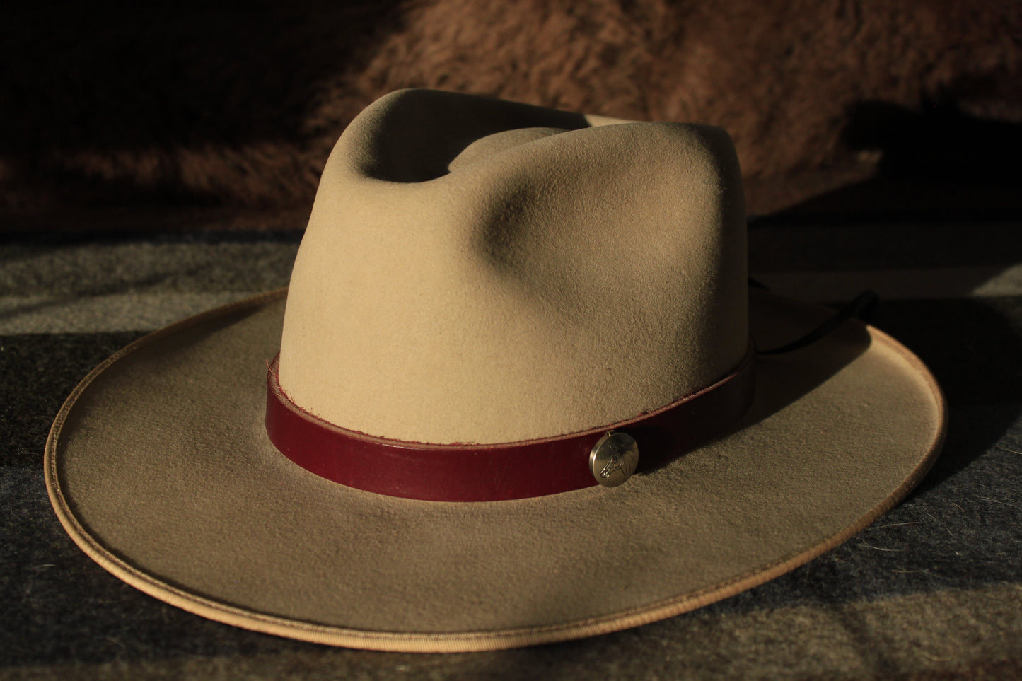Wild Mustang - Leather Hat Band with Vintage Native American Button Covers