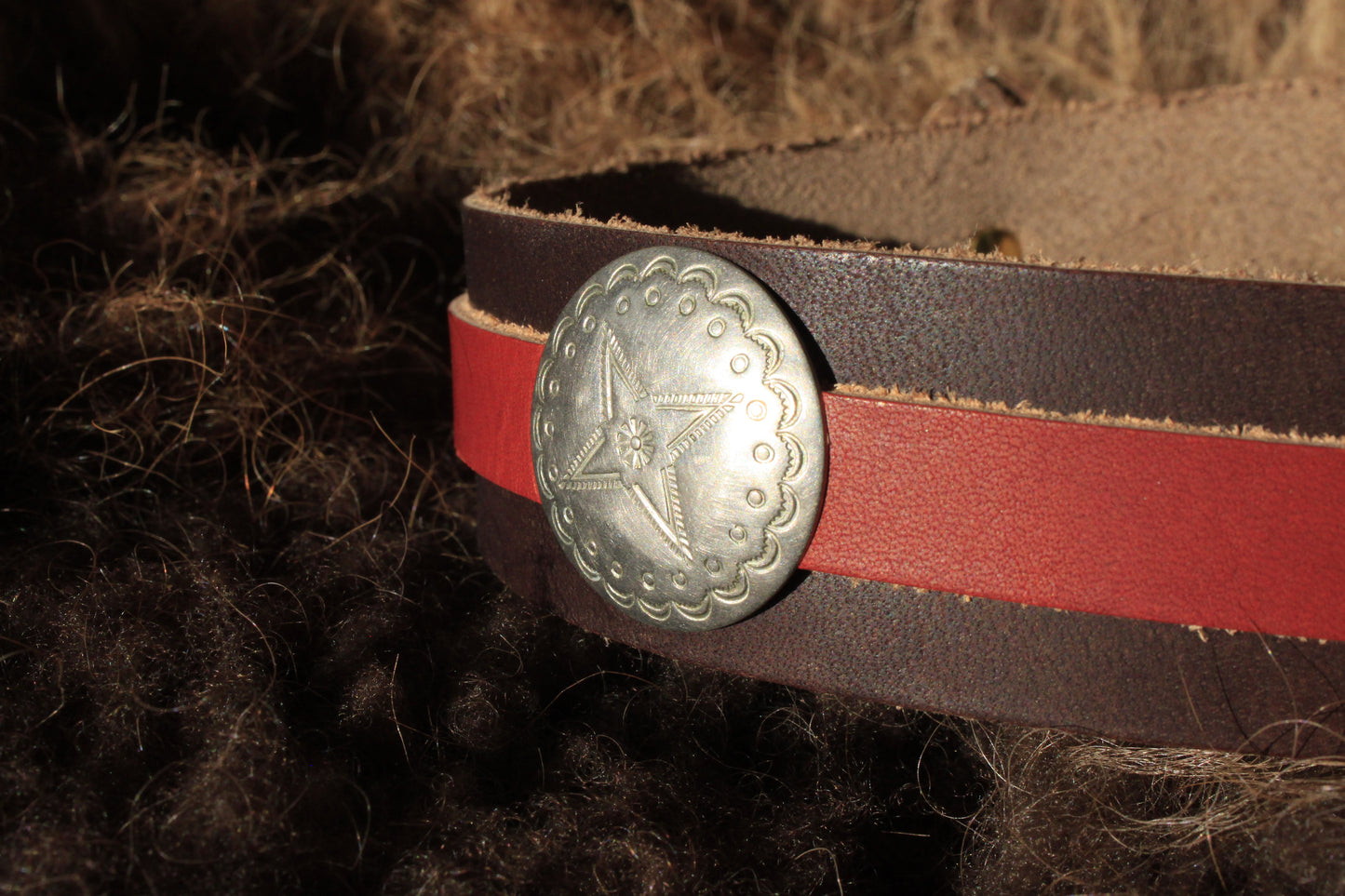 Huachuca - Leather Hat Band with Vintage Native American Button
