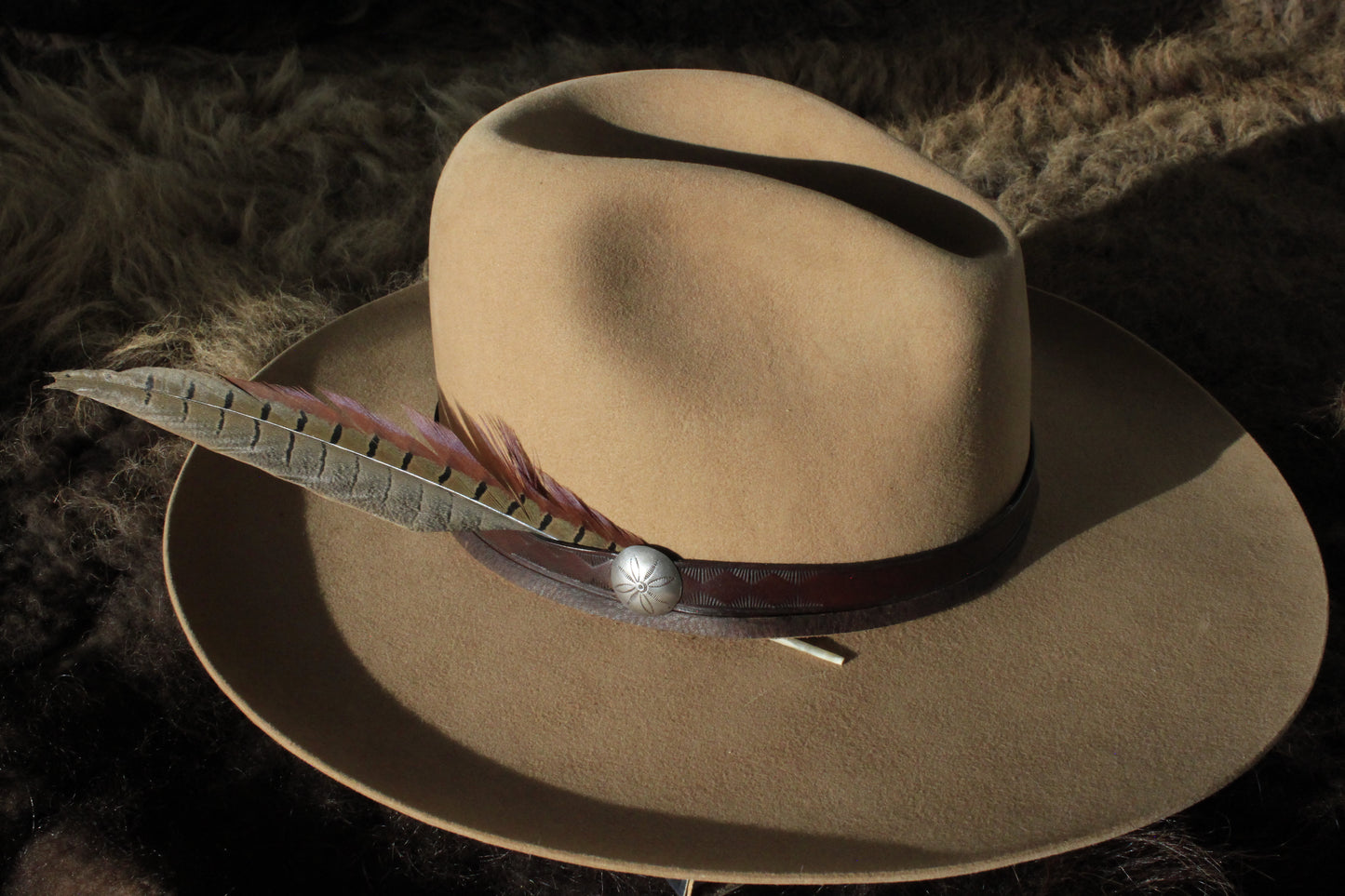 Fruita - Leather Hat Band with Vintage Native American Button