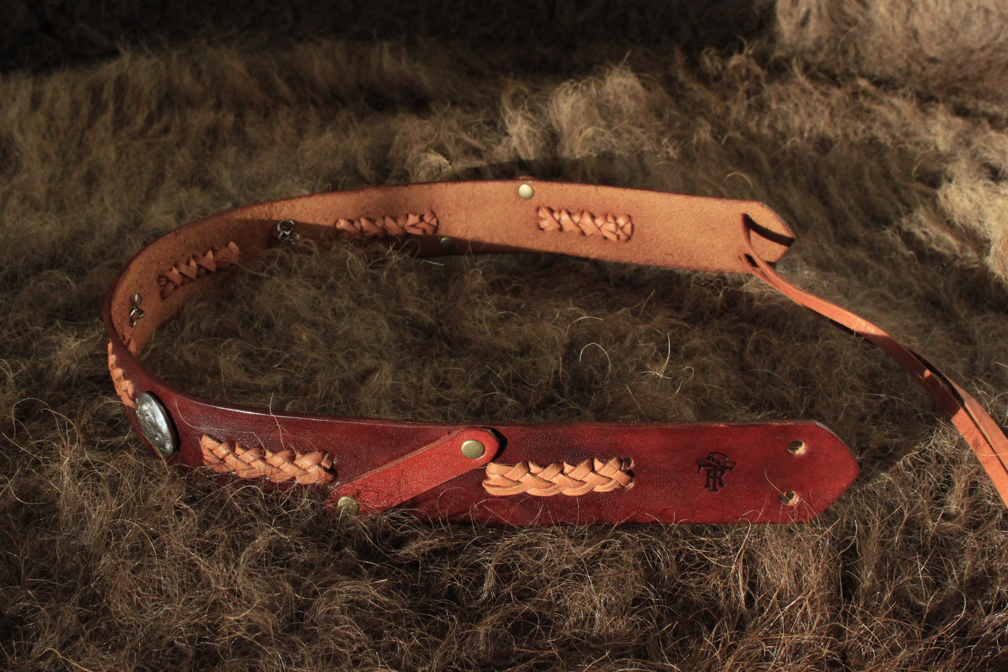 Kayenta - Leather Hat Band with Vintage Native American Buttons