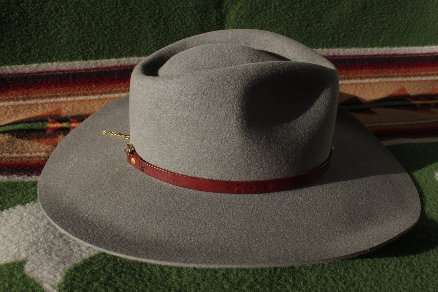 Uncompahgre - Leather Hat Band with Vintage Native American Button