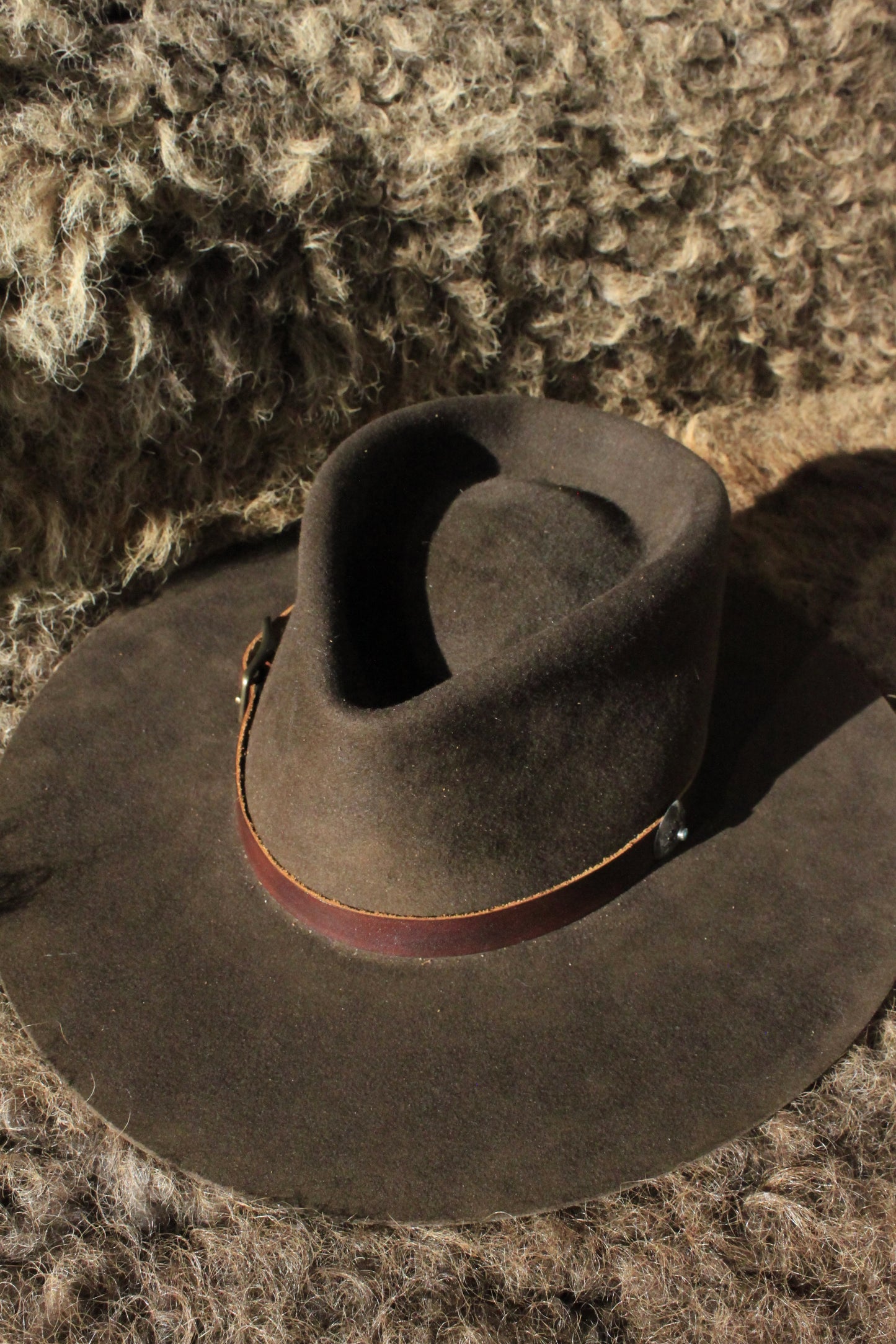 Three Forks - Leather Hat Band with Vintage Native American Button