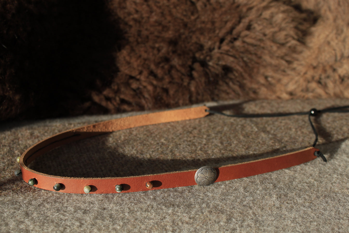 Apple Valley - Leather Hat Band with Vintage Native American Button