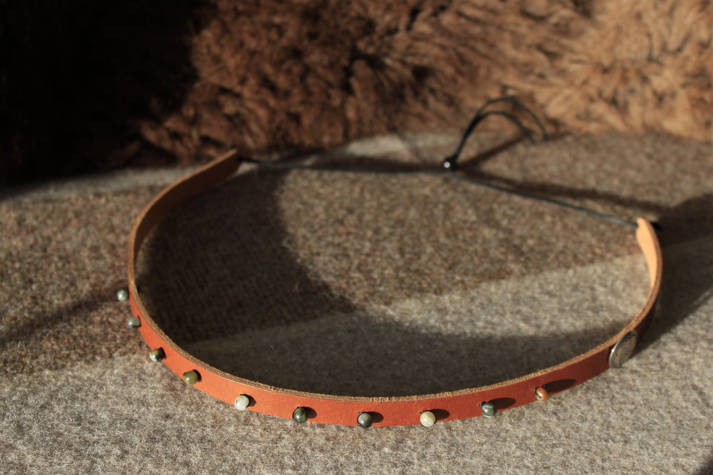 Apple Valley - Leather Hat Band with Vintage Native American Button