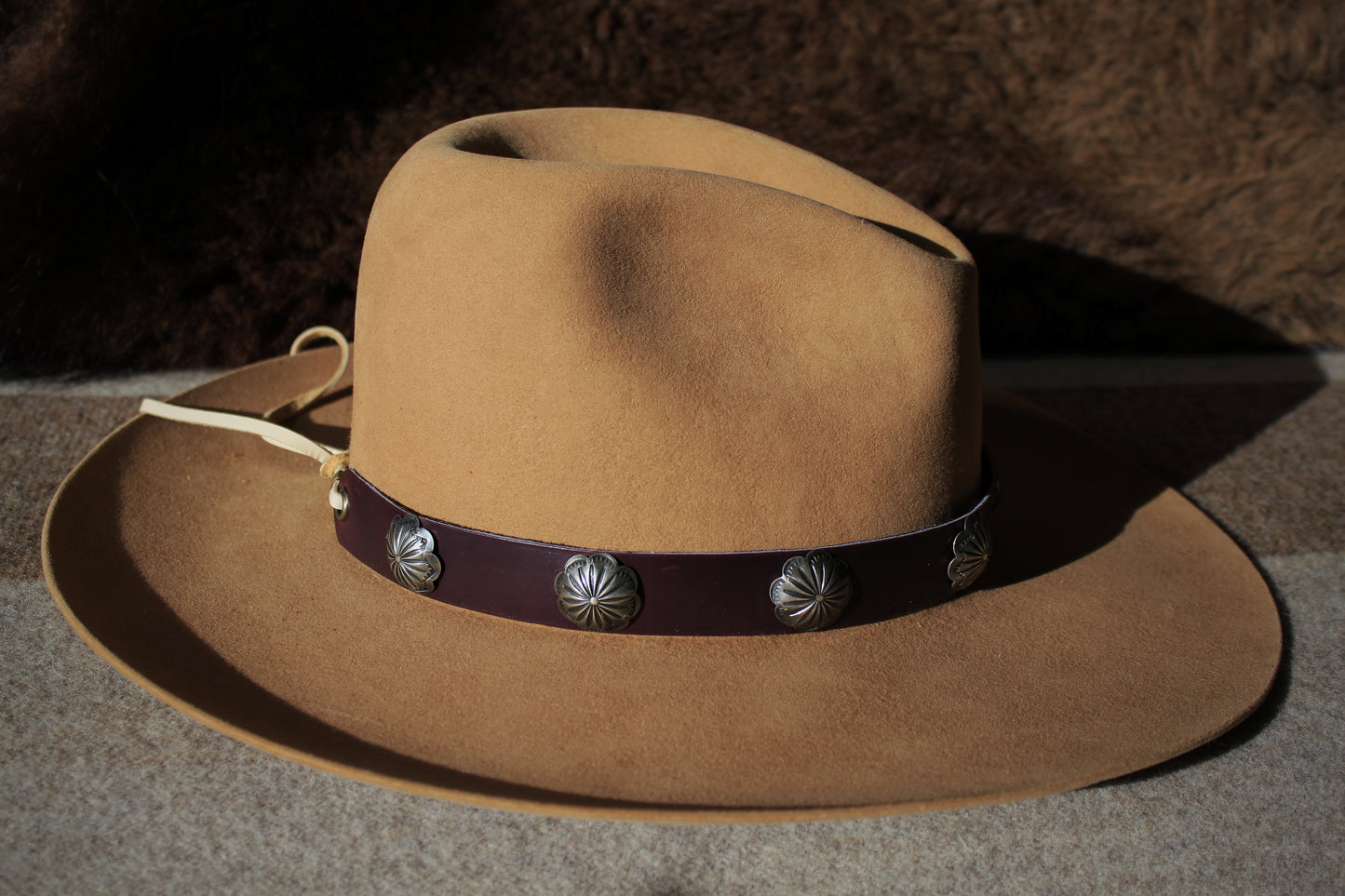 Bear Paw - Leather Hat Band with Vintage Native American Buttons