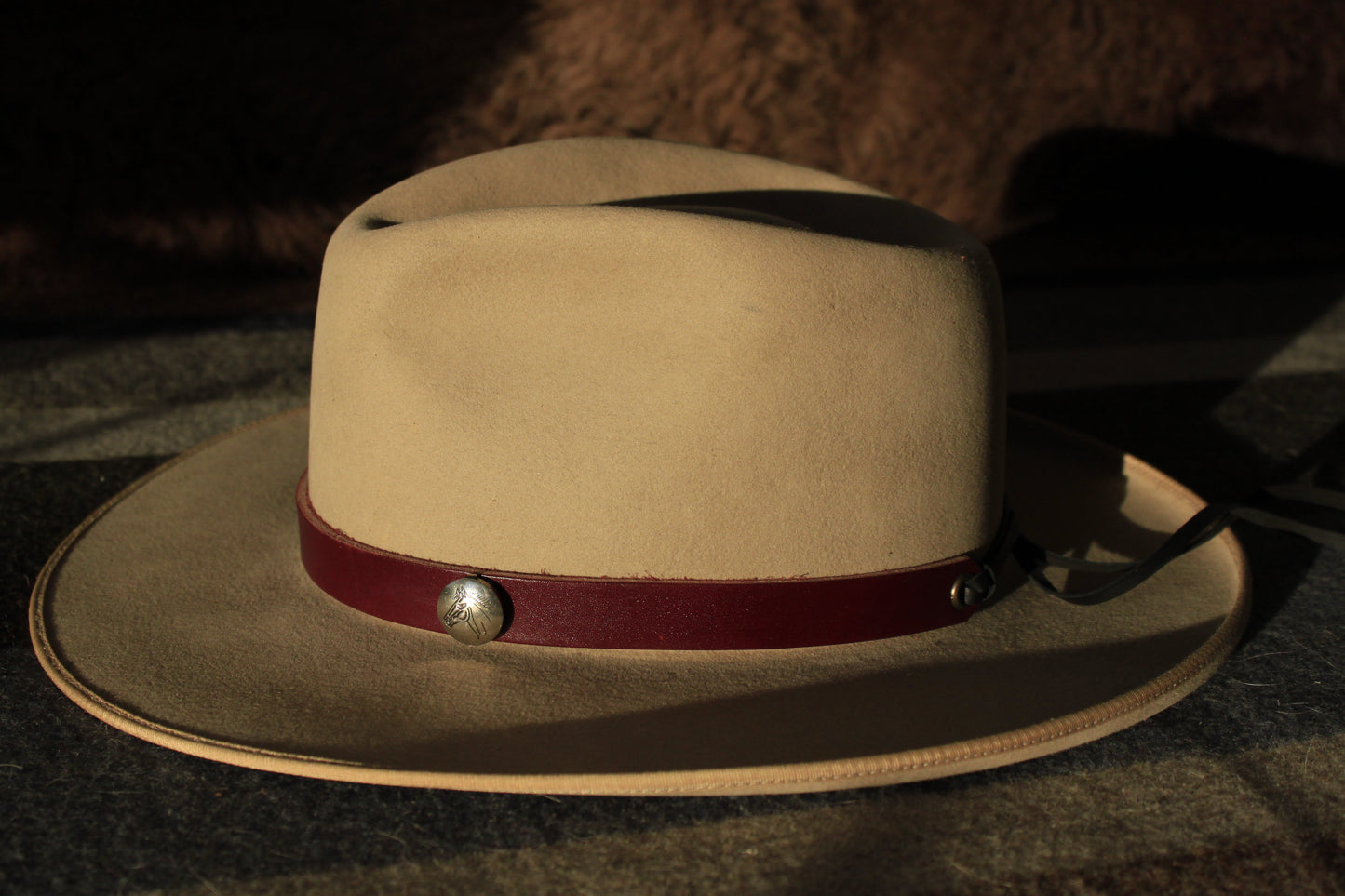 Wild Mustang - Leather Hat Band with Vintage Native American Button Covers