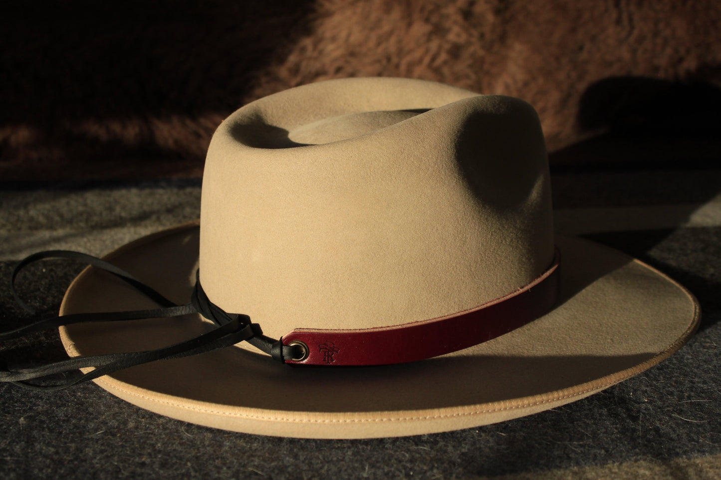 Wild Mustang - Leather Hat Band with Vintage Native American Button Covers