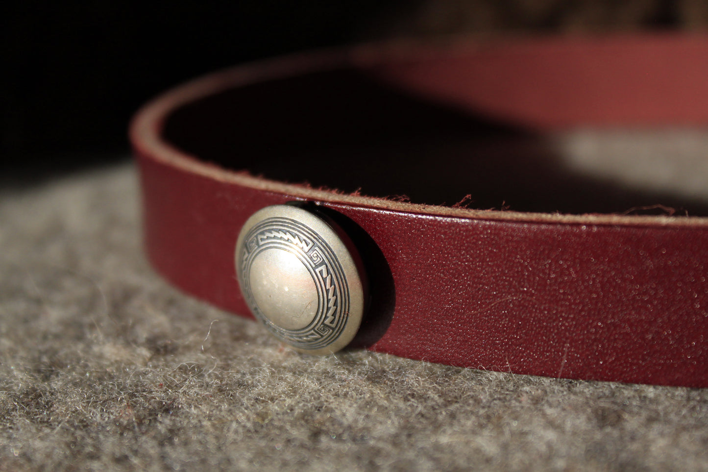 Wild Mustang - Leather Hat Band with Vintage Native American Button Covers