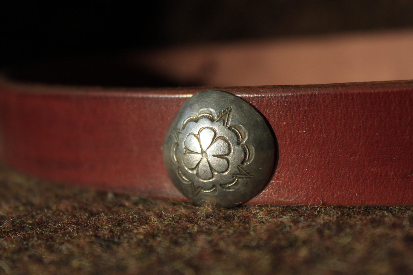 Bitterroot - Leather Hat Band with Vintage Native American Buttons