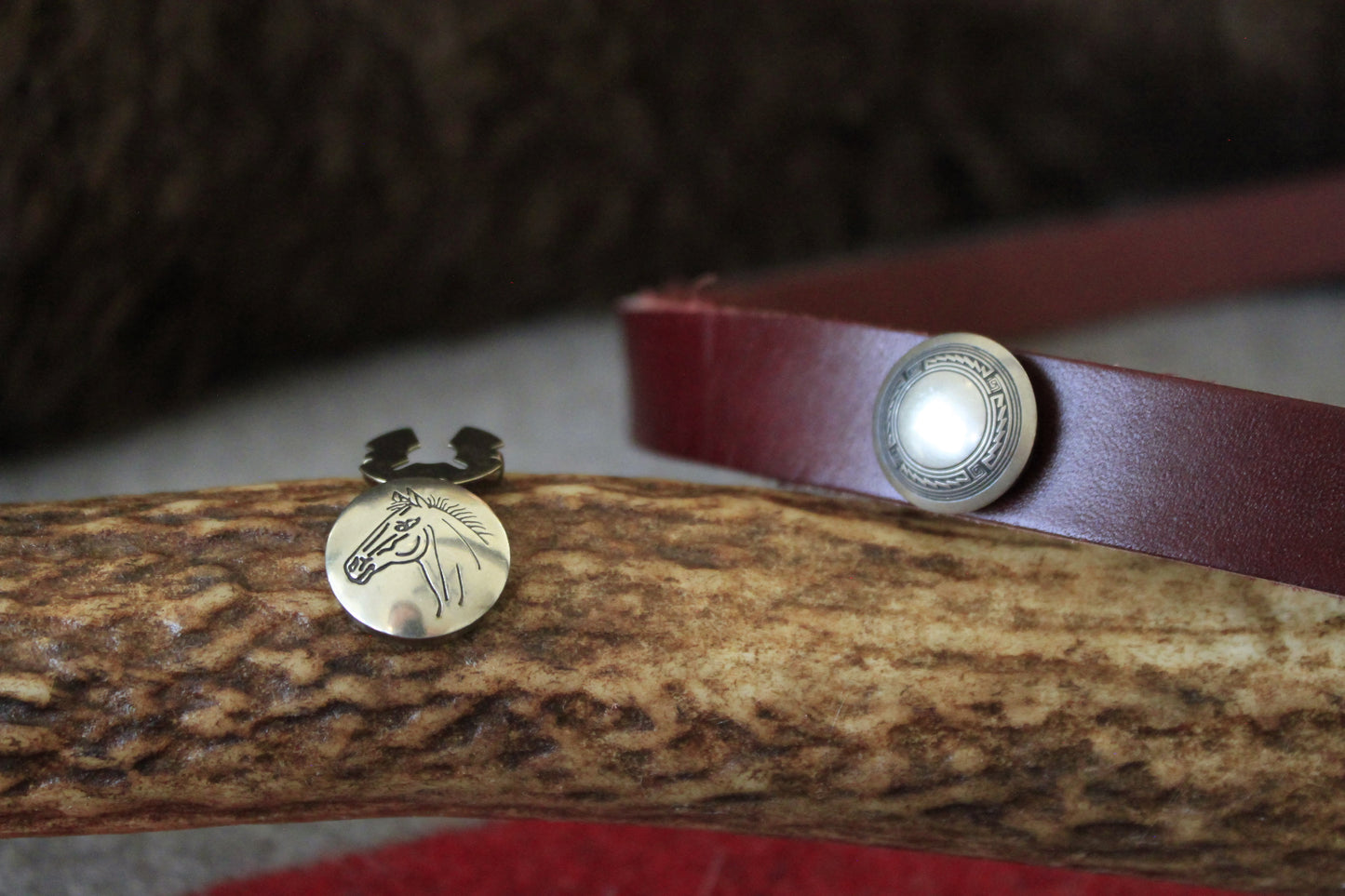 Wild Mustang - Leather Hat Band with Vintage Native American Button Covers