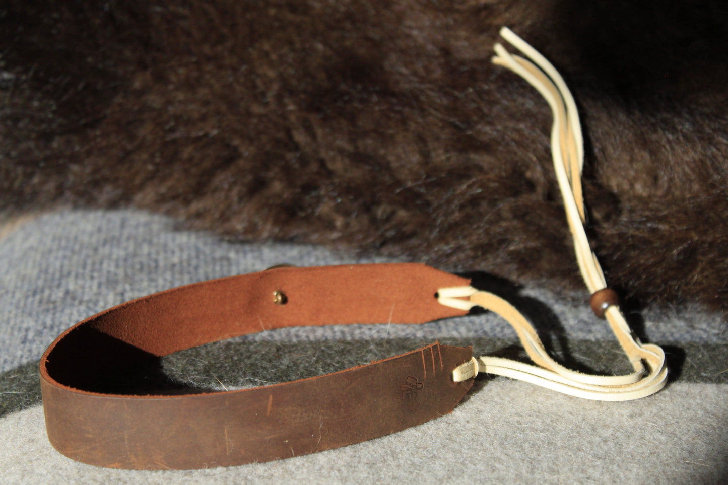 Cholla - Leather Hat Band with Vintage Native American Button