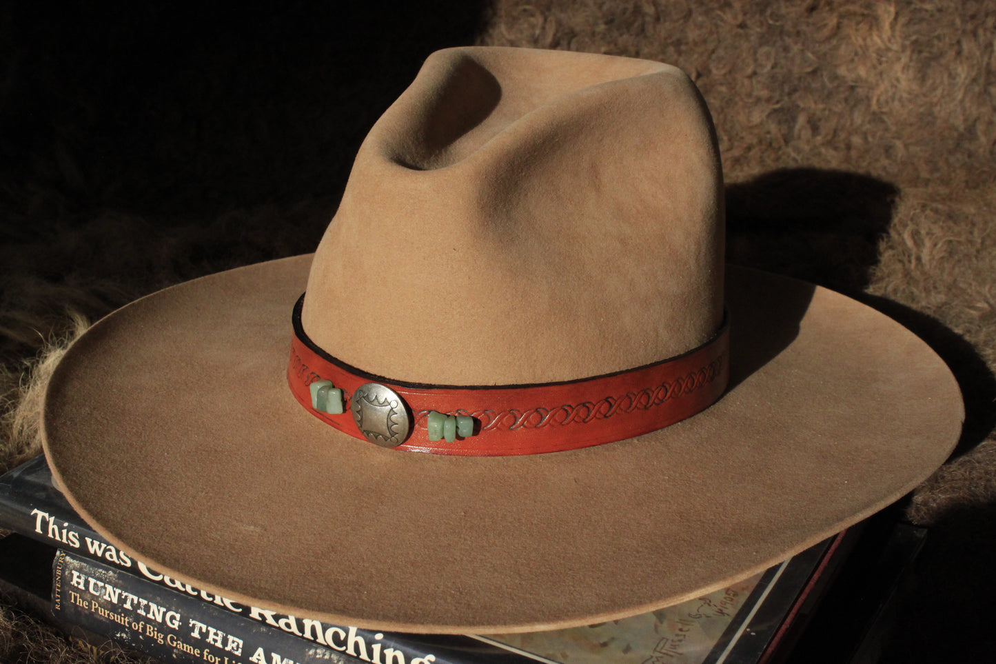 Gunnison - Leather Hat Band with Vintage Native American Button