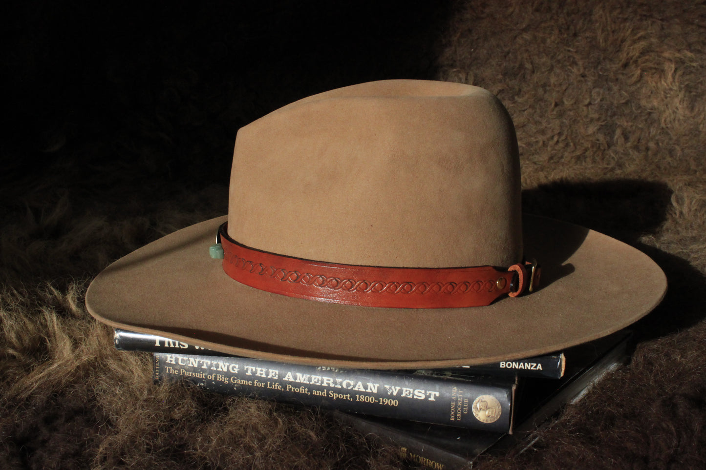 Gunnison - Leather Hat Band with Vintage Native American Button