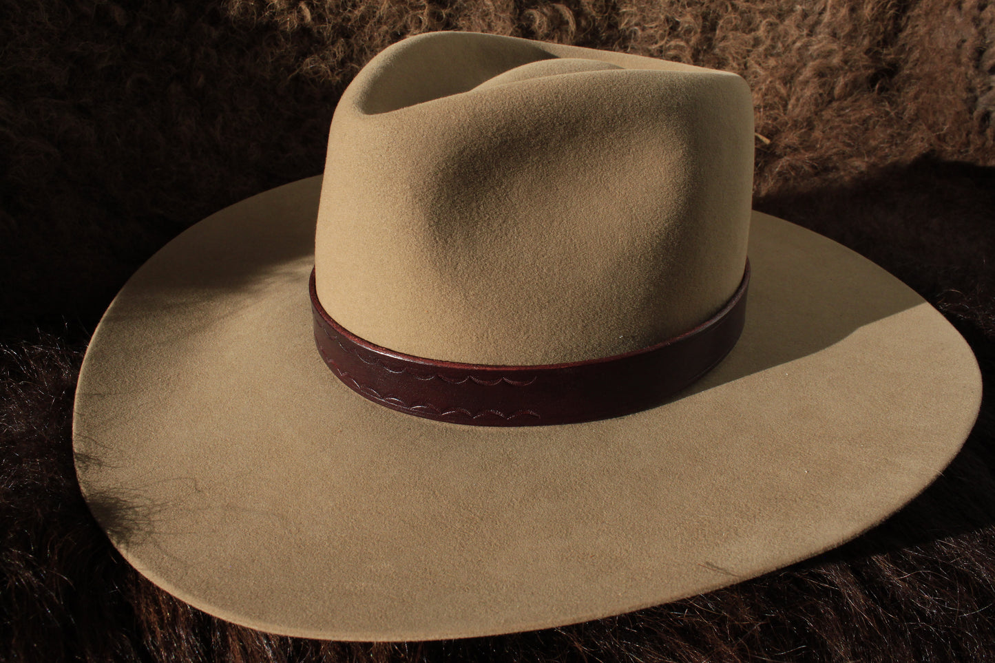San Juan - Leather Hat Band with Vintage Native American Turquoise Slide